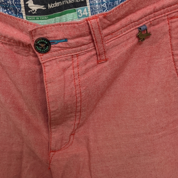 Modern Amusement Shorts - Picture 3 of 4